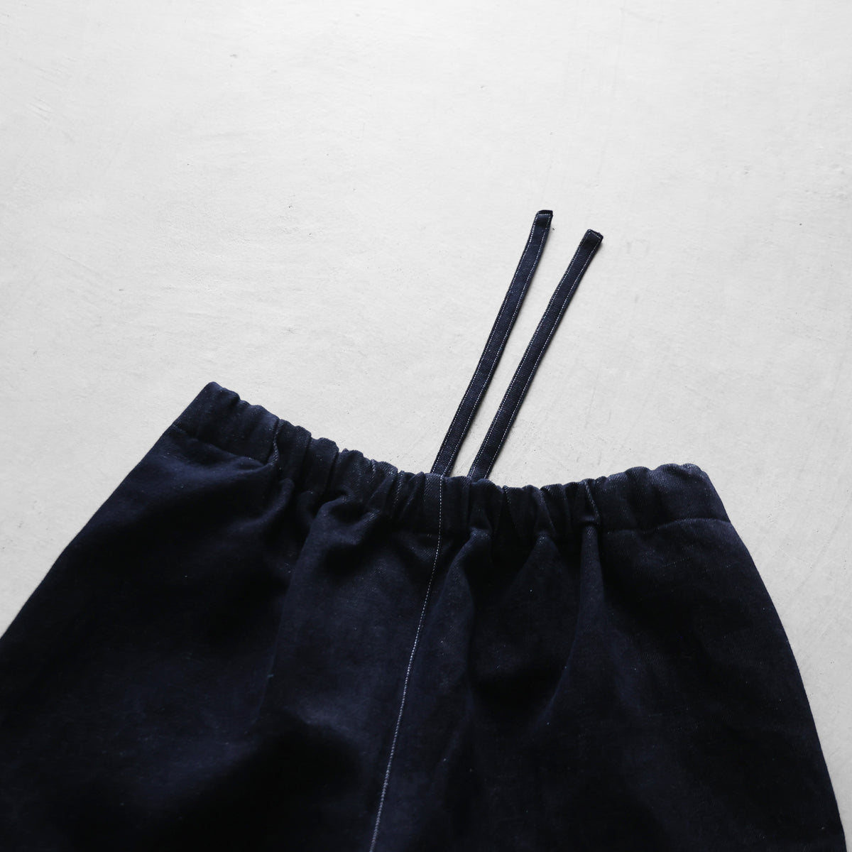 “HUIS×三備”綿麻シャトルデニムバルーンパンツ【ユニセックス】506