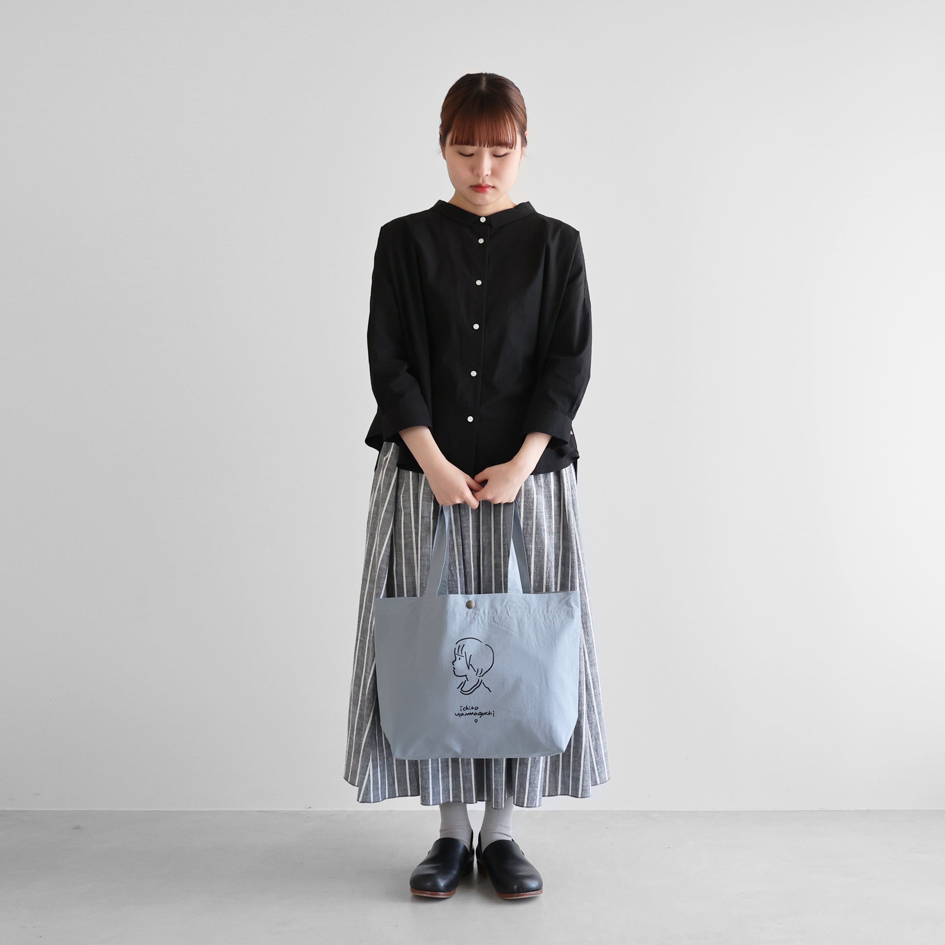 “山口一郎×HUIS”限定トートバッグ【girl 女の子】YHS001