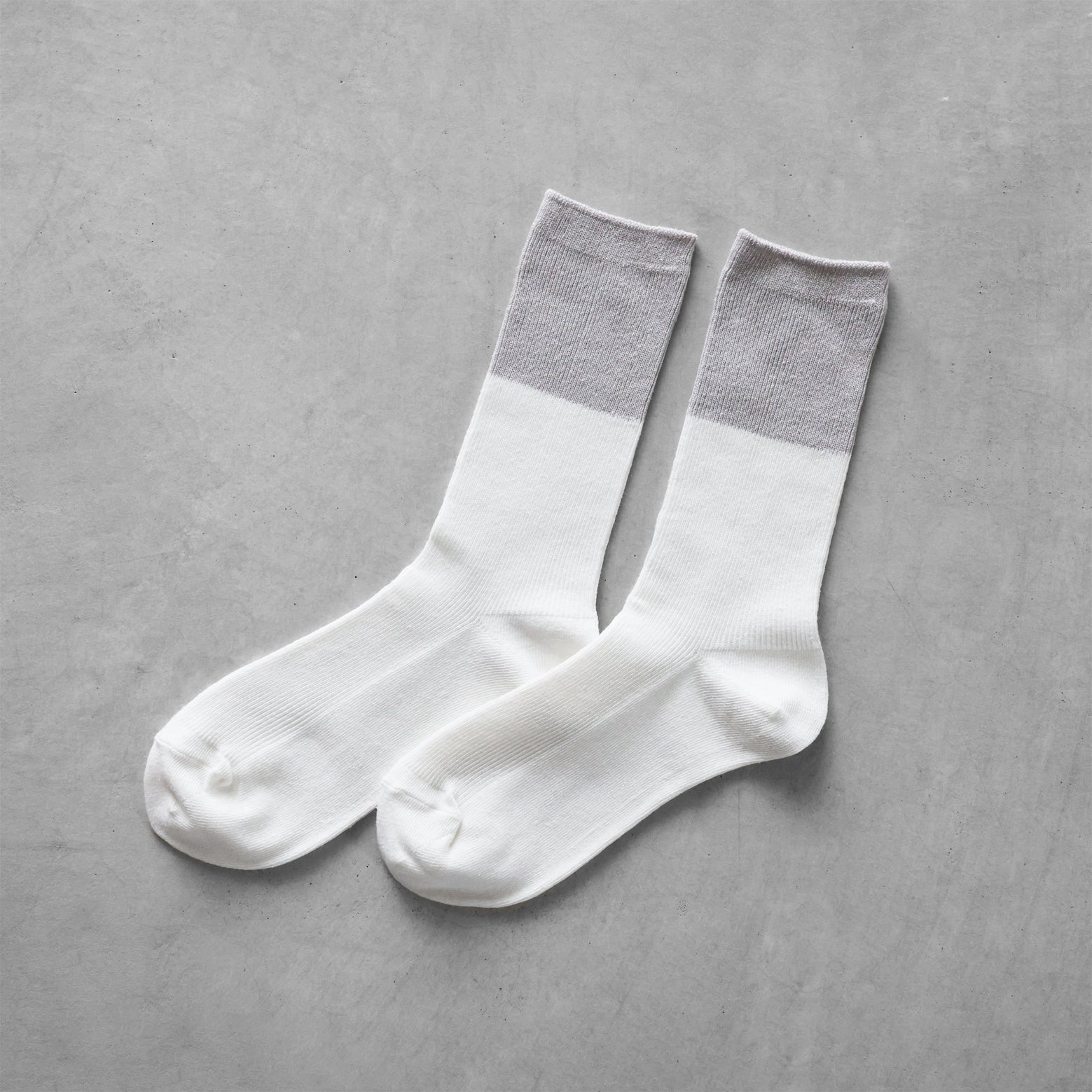 ［HUISのくつした］コットンリネン【ユニセックス22cm-27cm】
