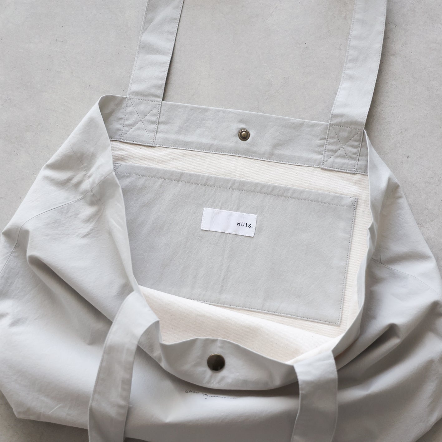 “山口一郎×HUIS”限定トートバッグ【shuttle シャトル】YHS001