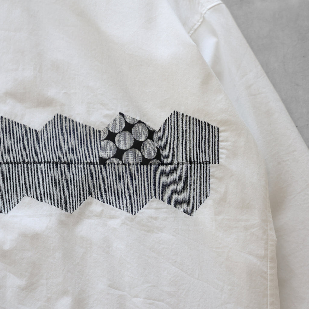 オーガニックコットン刺繍バンドカラーオーバーシャツ【ユニセックス】015EM