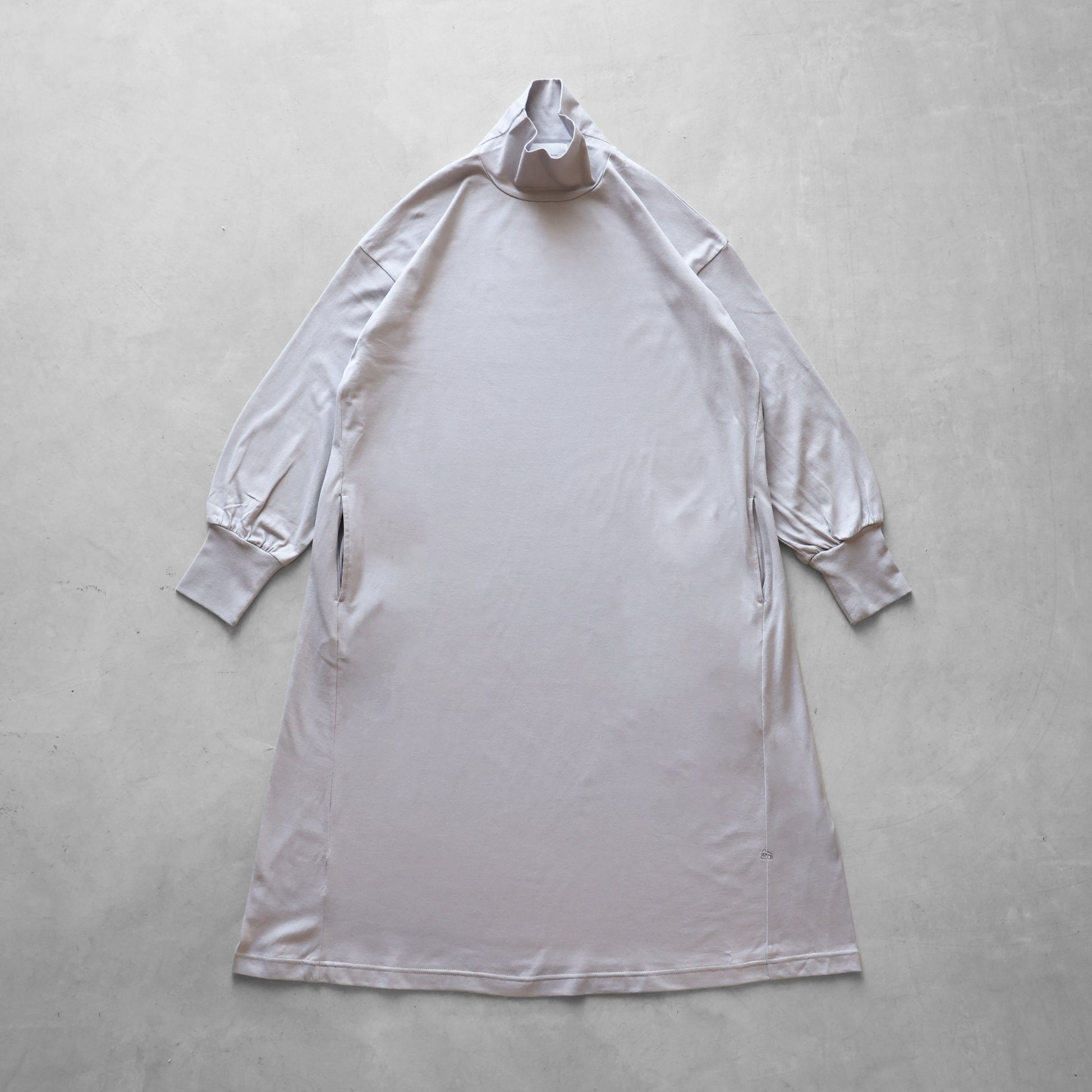 ［HUIS in house］SUVIN COTTONタートルネックワンピース【レディス】CS306