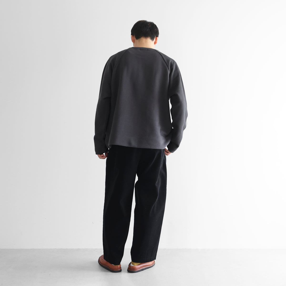 ［HUIS in house］SUVINプレーンプルオーバーL【ユニセックス】SW204L