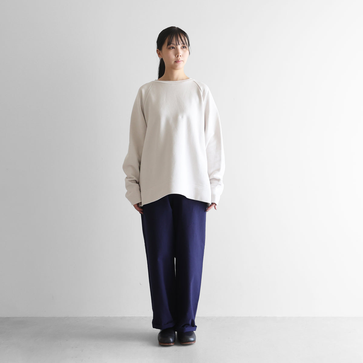 ［HUIS in house］SUVINプレーンプルオーバーL【ユニセックス】SW204L