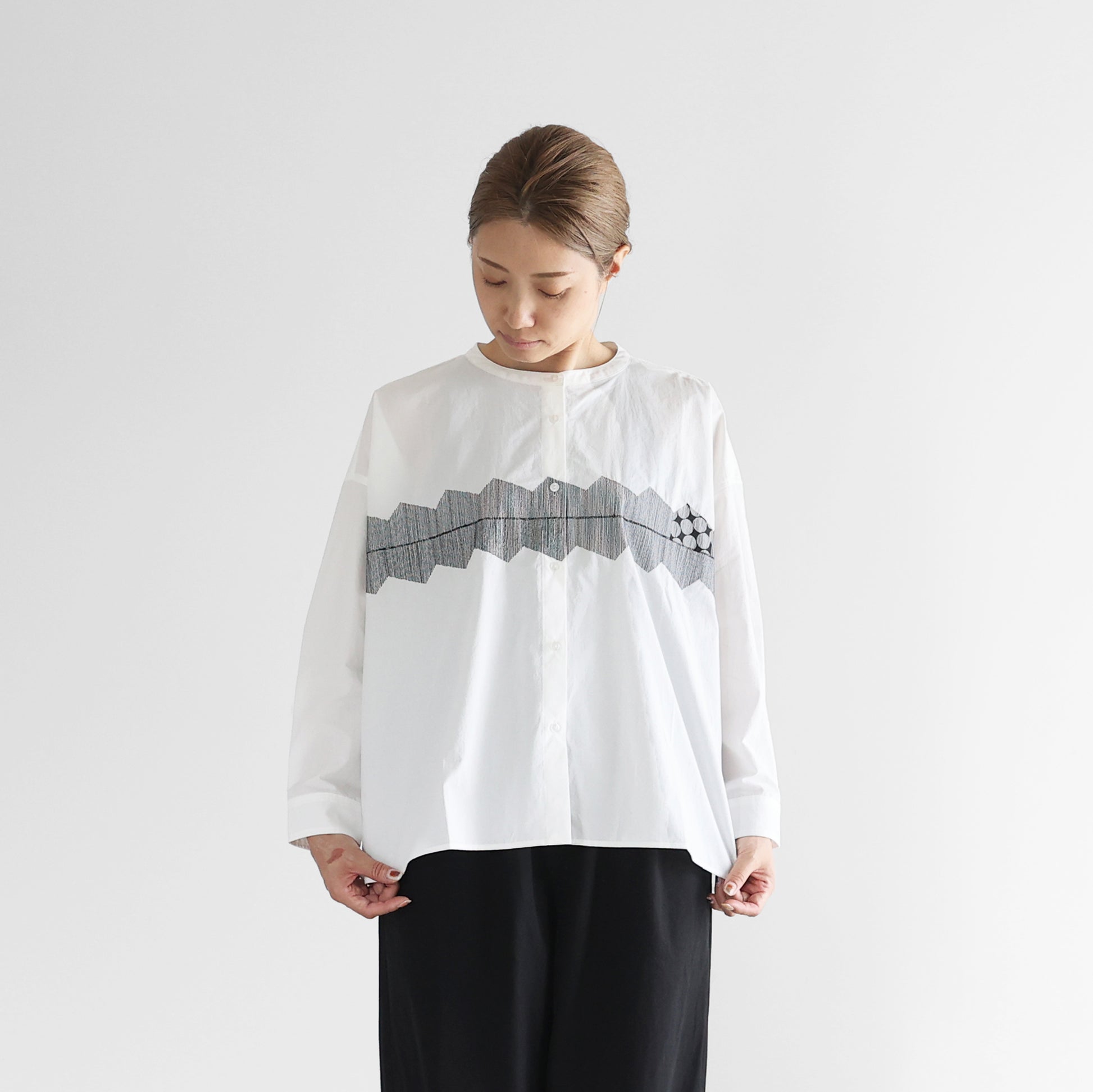 オーガニックコットン刺繍バンドカラーワイドブラウス【レディス】U104EM