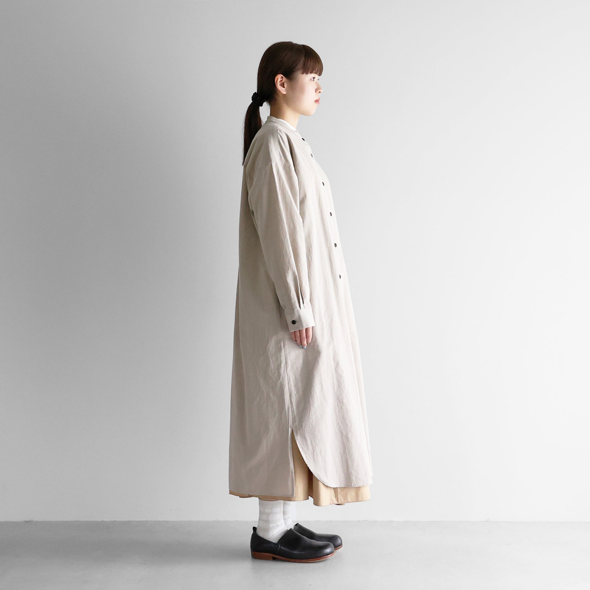 ギザコットンヘンプバンドカラーシャツロングワンピース【レディス】 U218