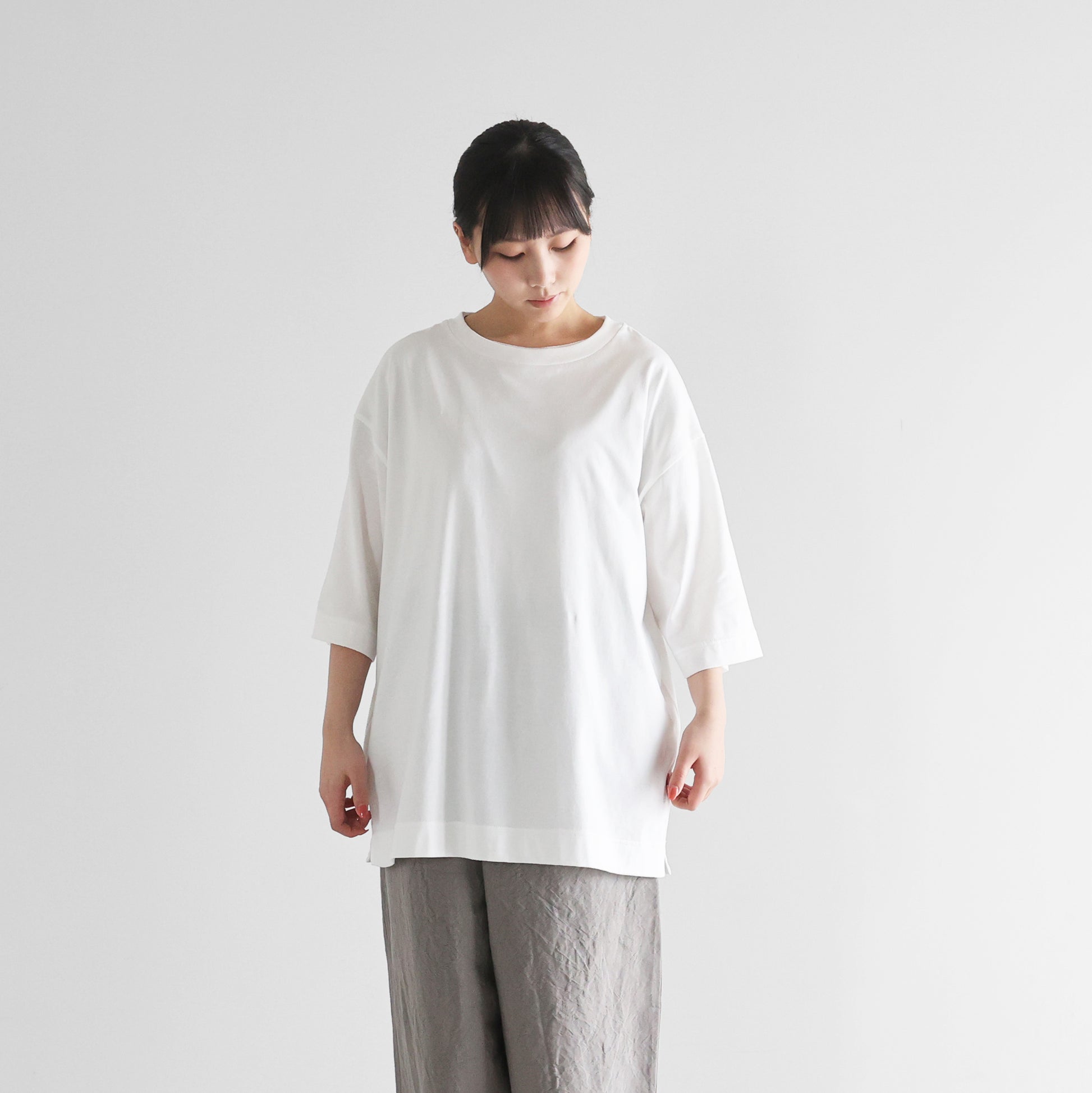 ［HUIS in house］SUVIN COTTONスタンダードTシャツ【ユニセックス】CS110