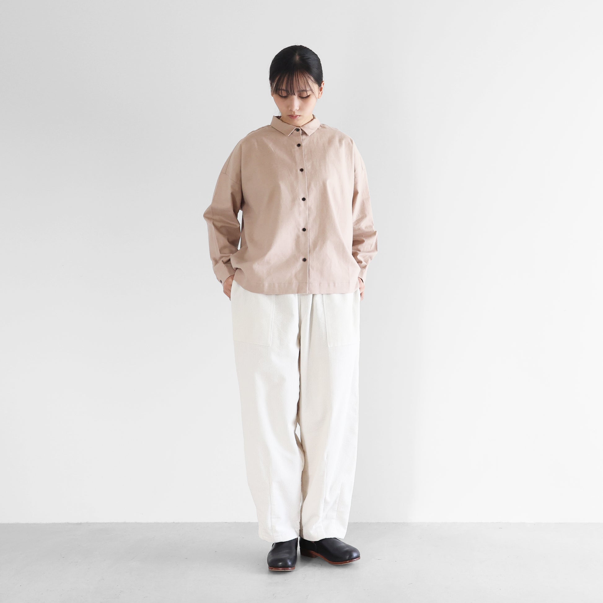 【暮らしのおへそ一田さん×HUISコラボ】コーデュロイバルーンパンツロング【ユニセックス】IH506L