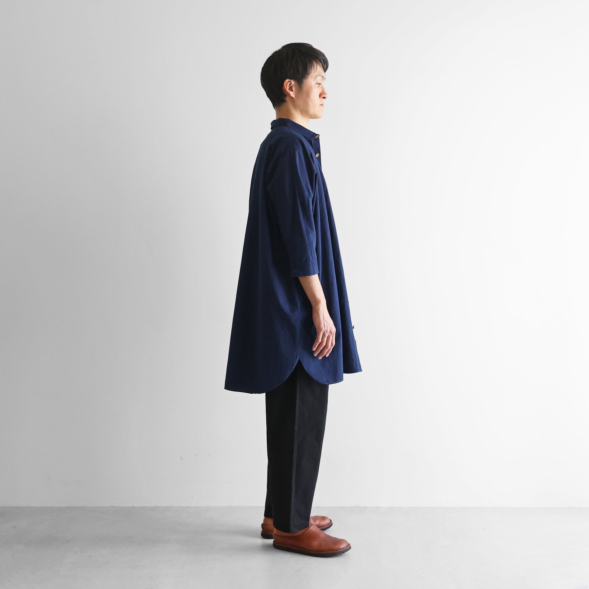 （受注生産）HUIS×sayu 本藍染めコットンロングシャツ【ユニセックス】004
