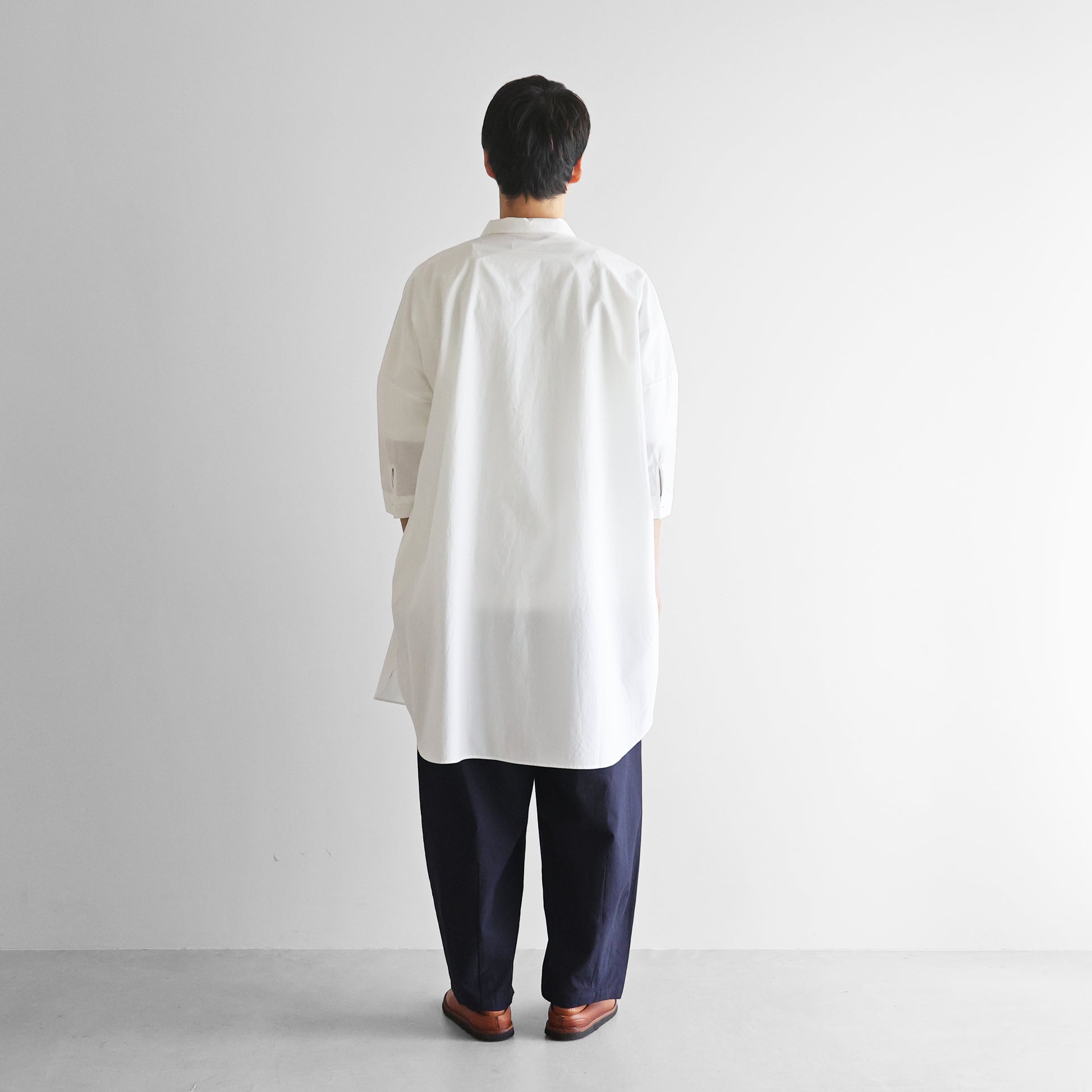 オーガニックコットン刺繍ロングシャツ【ユニセックス】004EM