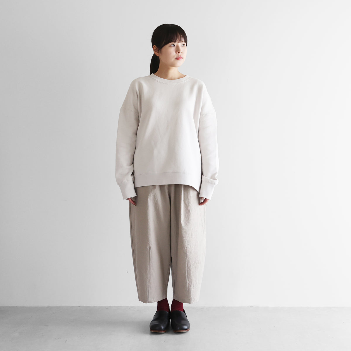 ［HUIS in house］SUVINスウェットゆるプルオーバー【ユニセックス】SW201