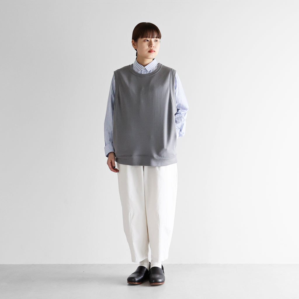 ［HUIS in house］メリノオプティモウォッシャブルウールスウェットポケットベスト【ユニセックス】SW601