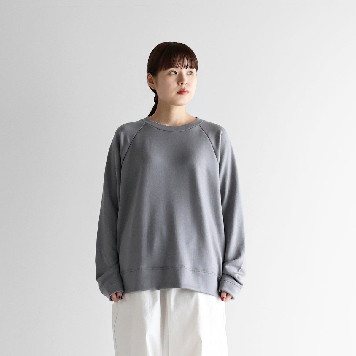 ［HUIS in house］メリノオプティモウォッシャブルウールプレーンプルオーバー【ユニセックス】SW204