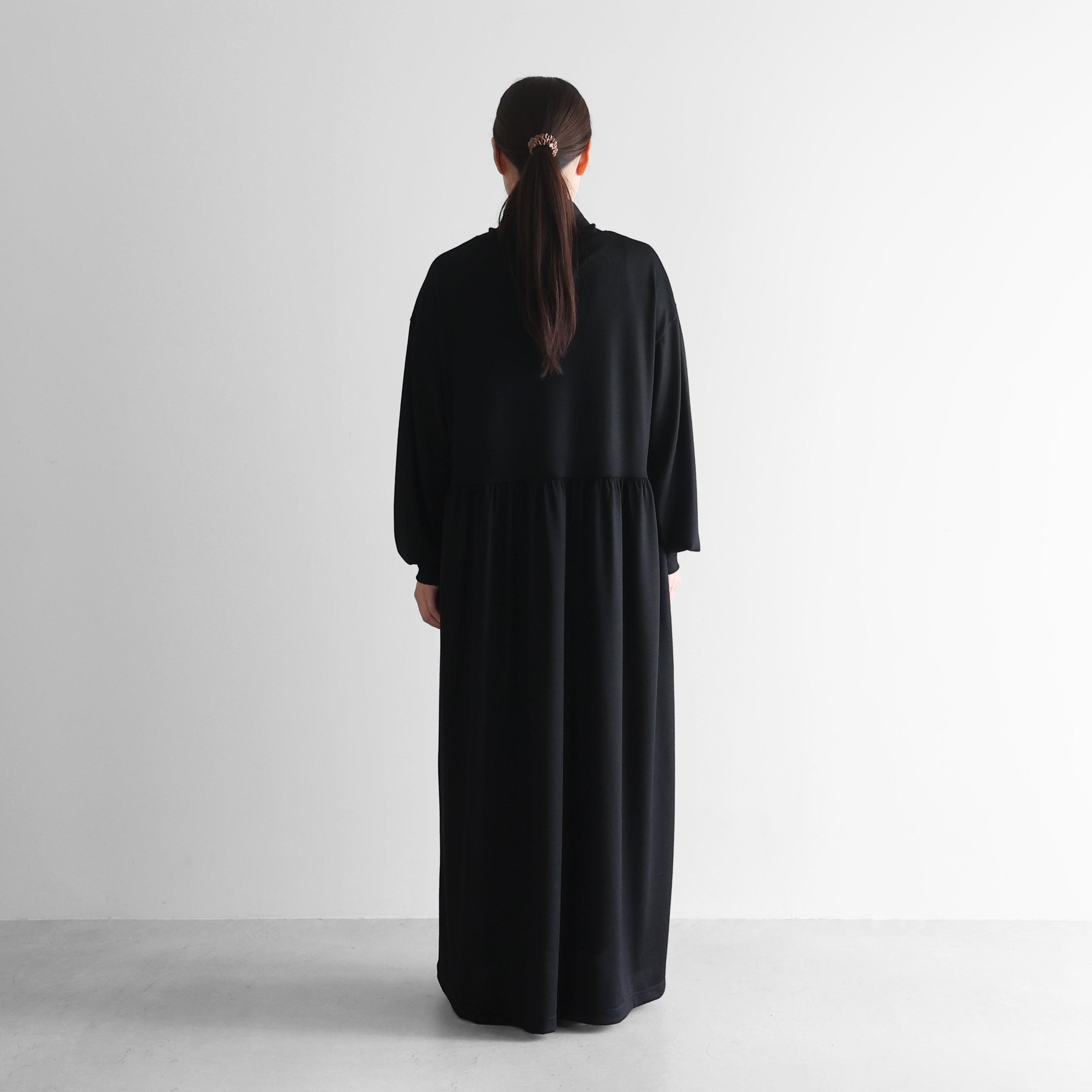 ワンピース – HUIS onlinestore