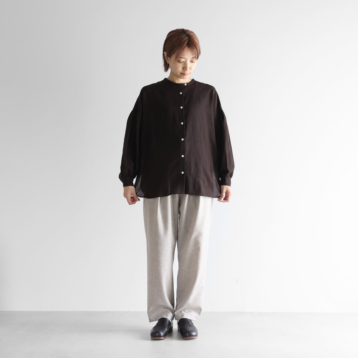 “HUIS×尾州”ウールトロセミワイドパンツ【ユニセックス】512