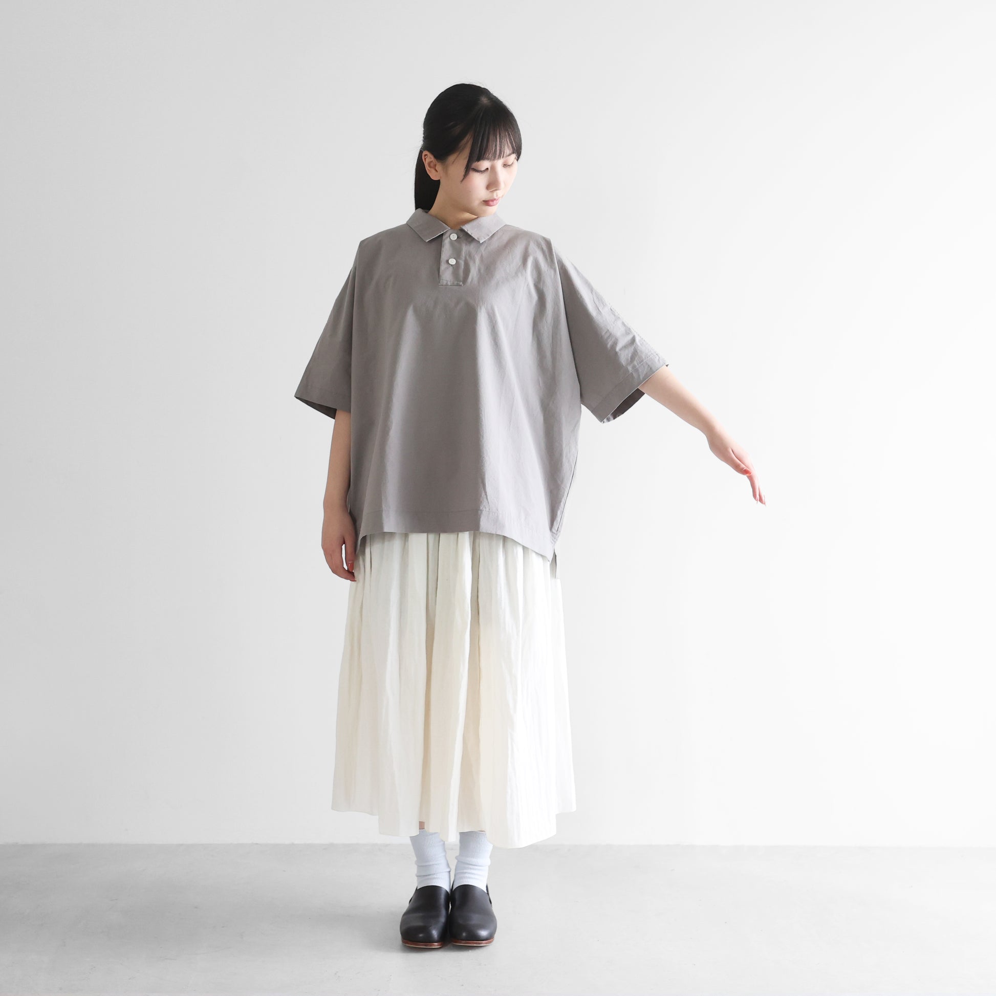 オーガニックコットンゆったり半袖プルオーバーシャツ【ユニセックス】616W