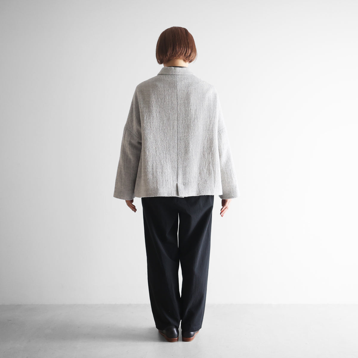 “HUIS×尾州”縮絨リファインウールワイドショートコート【レディス】U311