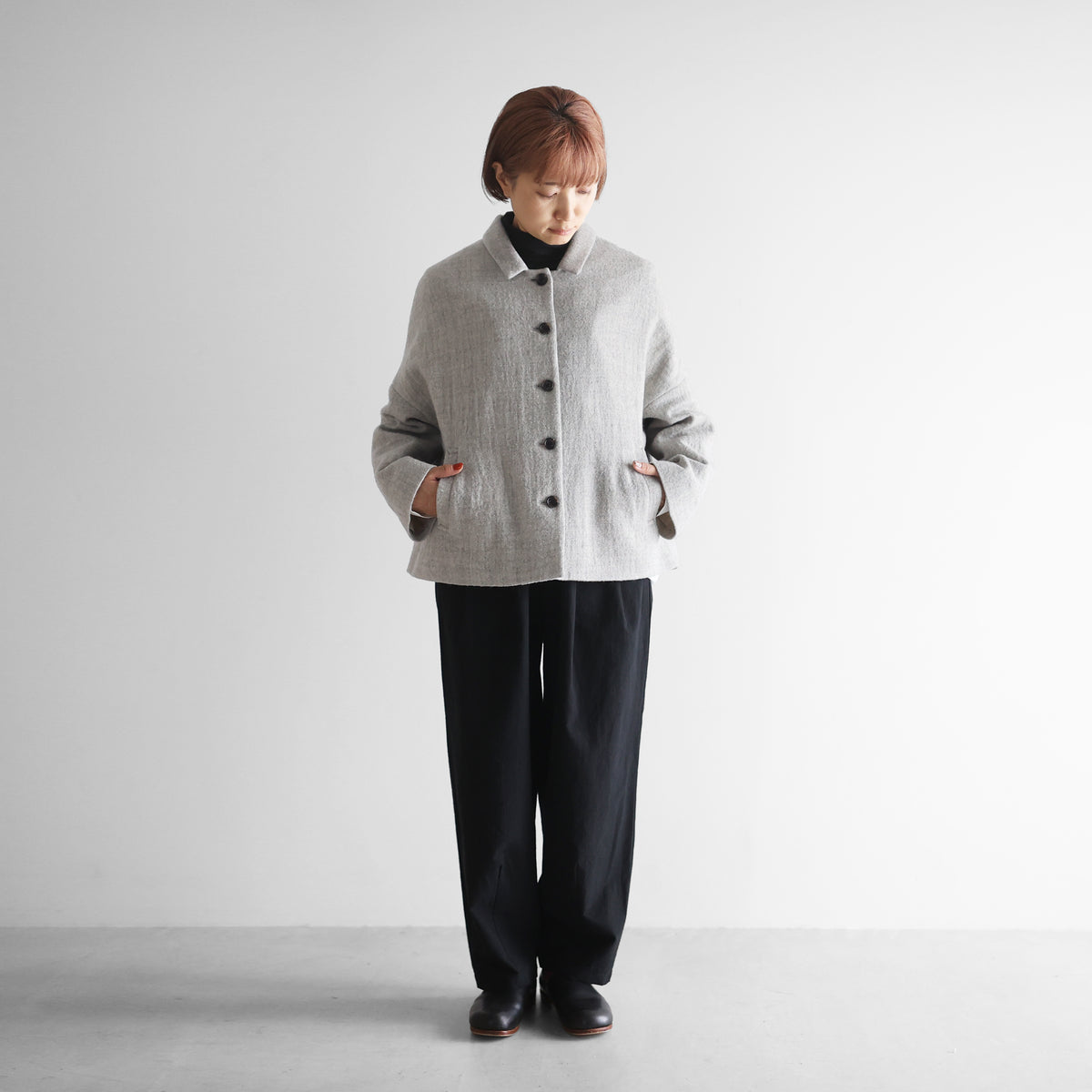 “HUIS×尾州”縮絨リファインウールワイドショートコート【レディス】U311