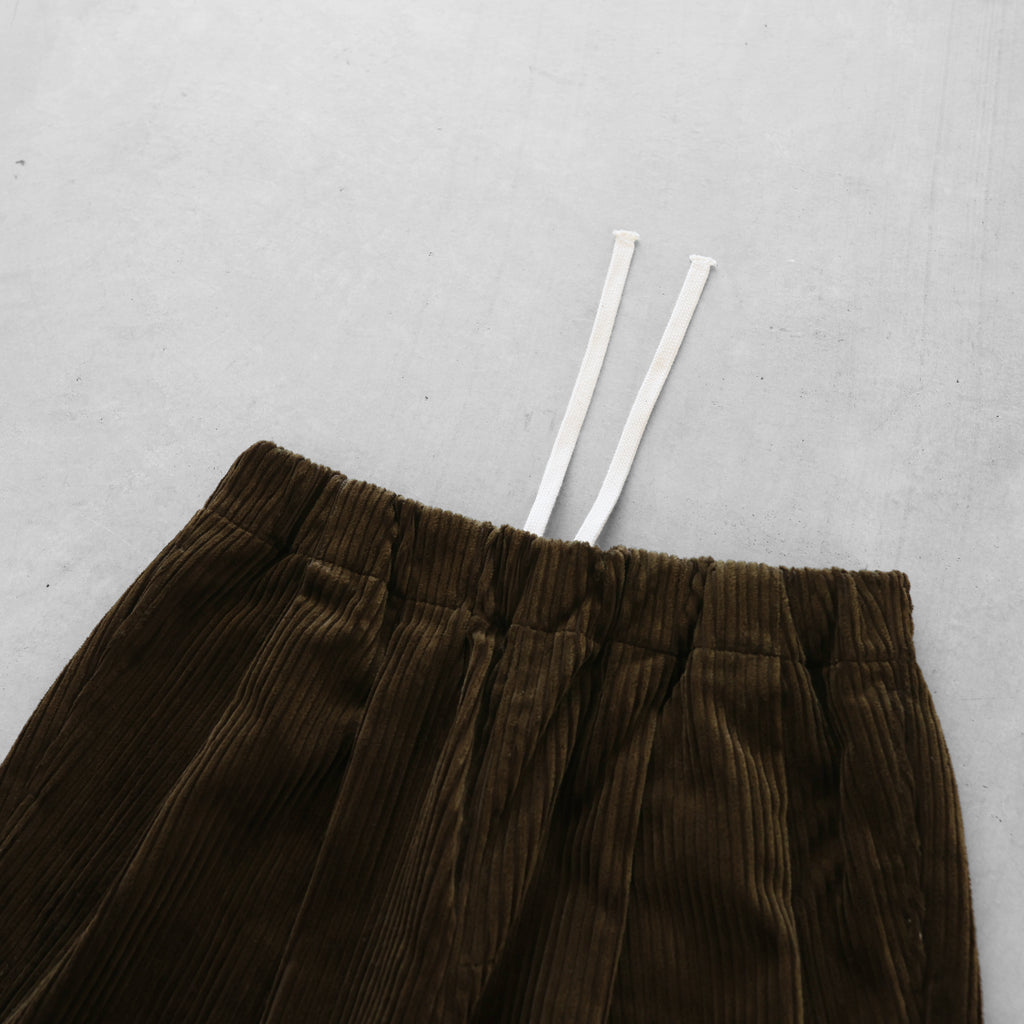 シャトルコーデュロイワイドパンツ(極太畝)【ユニセックス】504